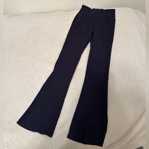 lululemon athletica Dark Blue Flared Pants *Short* 💙